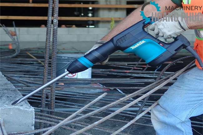 Bán máy đục bê tông Makita HM0871C giá rẻ, chính hãng